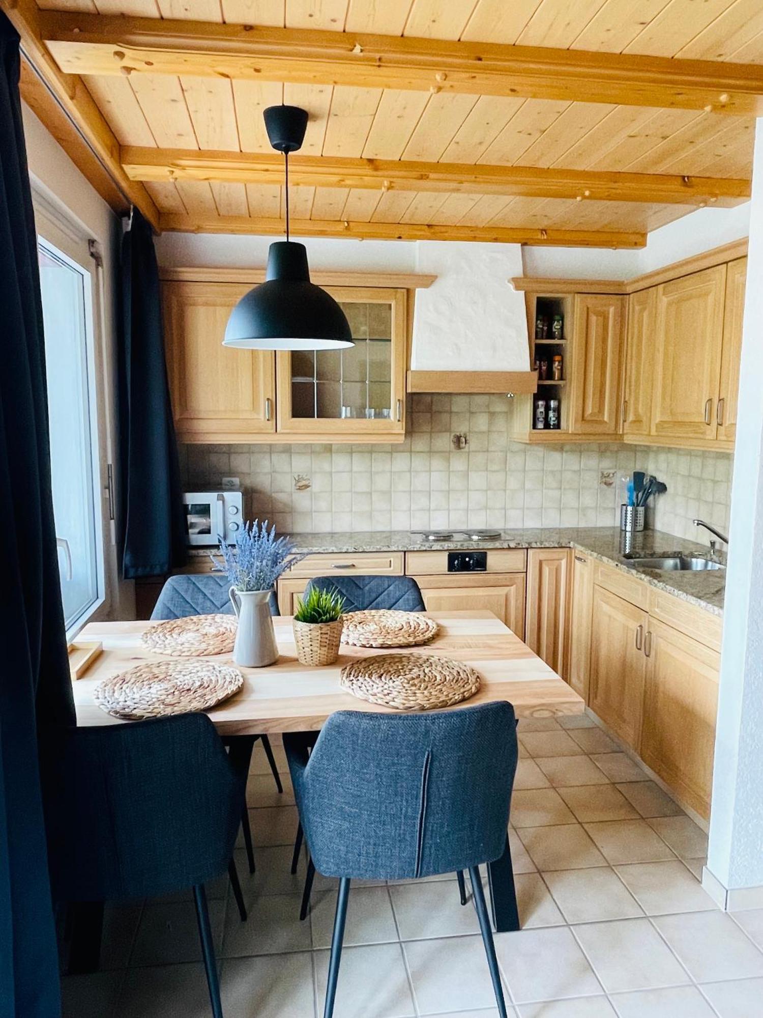 Ferienwohnung Gemmiblick 로이커바드 외부 사진